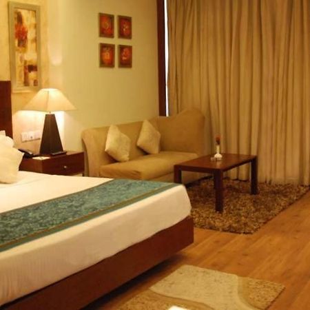 The Victoria Grand Hotel & Spa Kasauli Kültér fotó