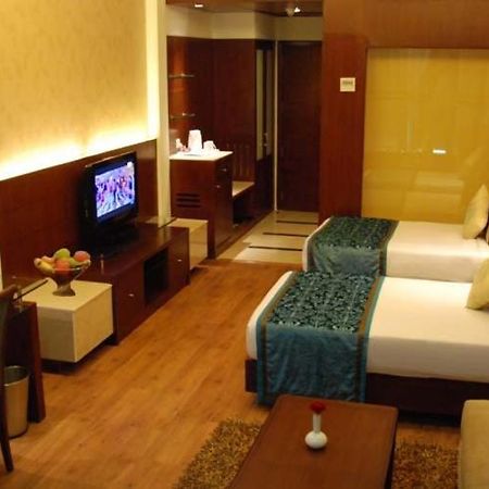 The Victoria Grand Hotel & Spa Kasauli Kültér fotó