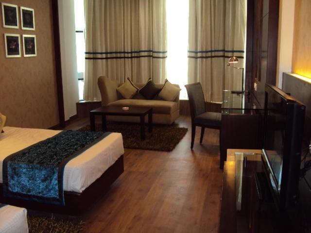 The Victoria Grand Hotel & Spa Kasauli Kültér fotó